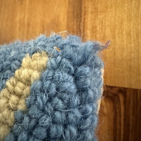 Jacobean Flower Wool Latch Hooked Pillow Blue Red 14x18" Cottage Core Country - Picture 10 of 11